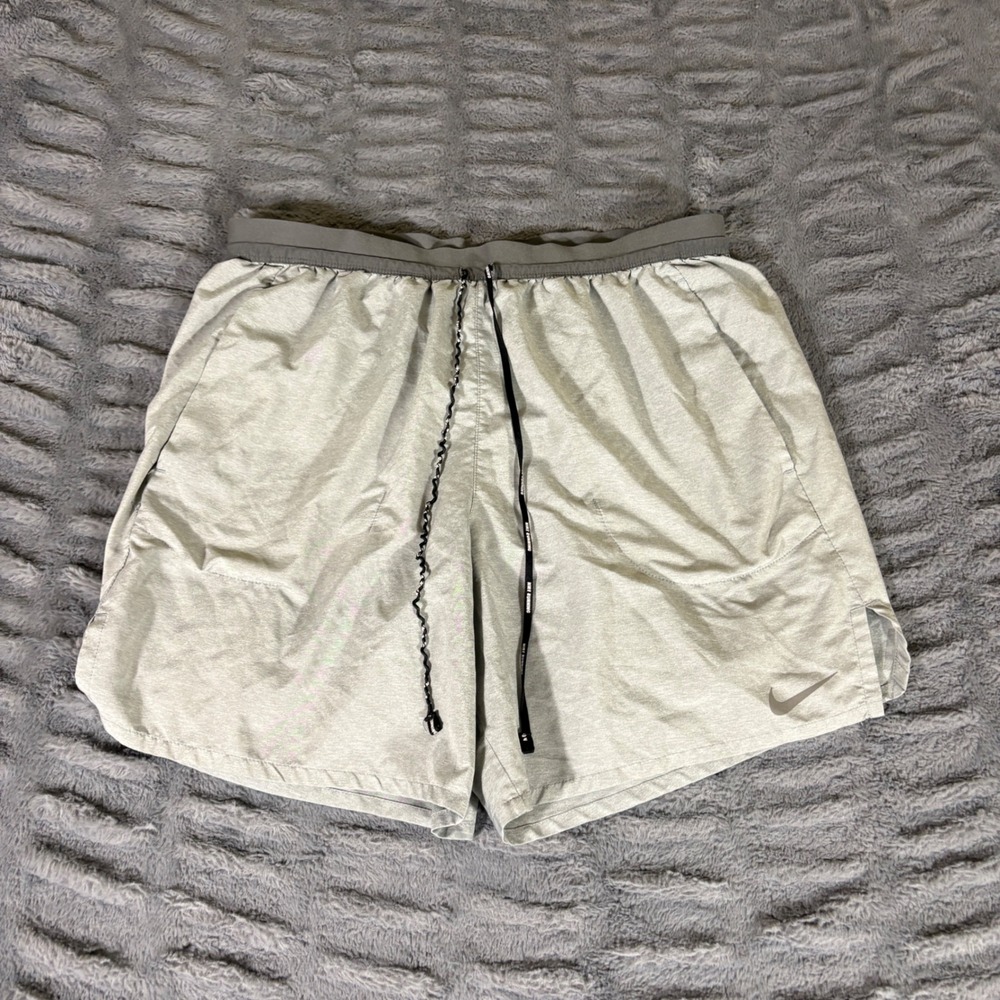 Nike Flex Stride Mens 5 Inch Running Shorts Grey Heather CJ5471-068 Large